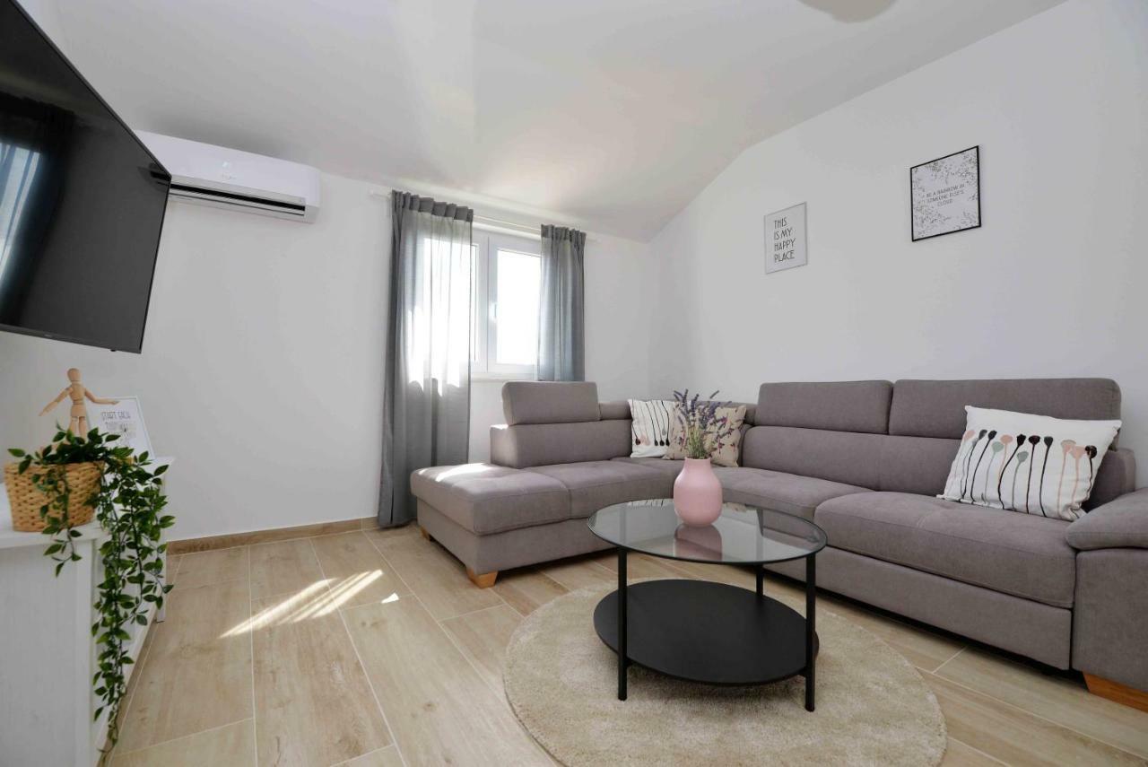 Apartments Enida Бетина Экстерьер фото
